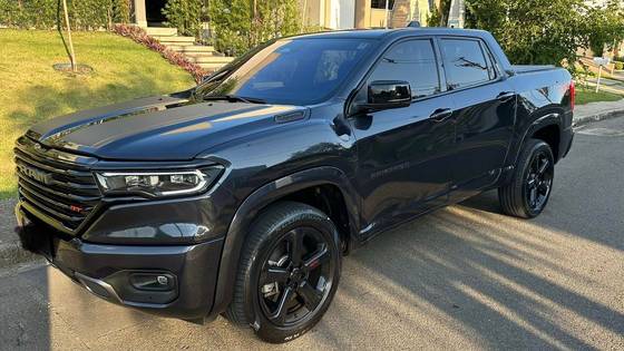 RAM RAMPAGE 2.0 HURRICANE 4 TURBO GASOLINA R/T 4X4 AUTOMÁTICO